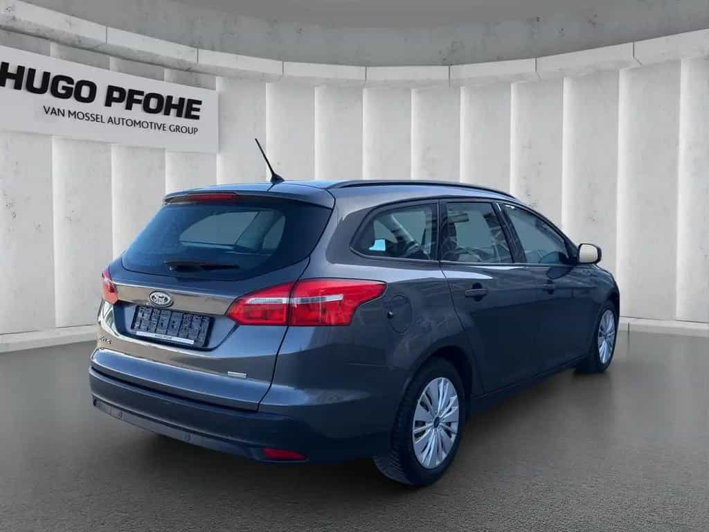 Ford Focus Business Edition Turnier 12/2017-photo-3