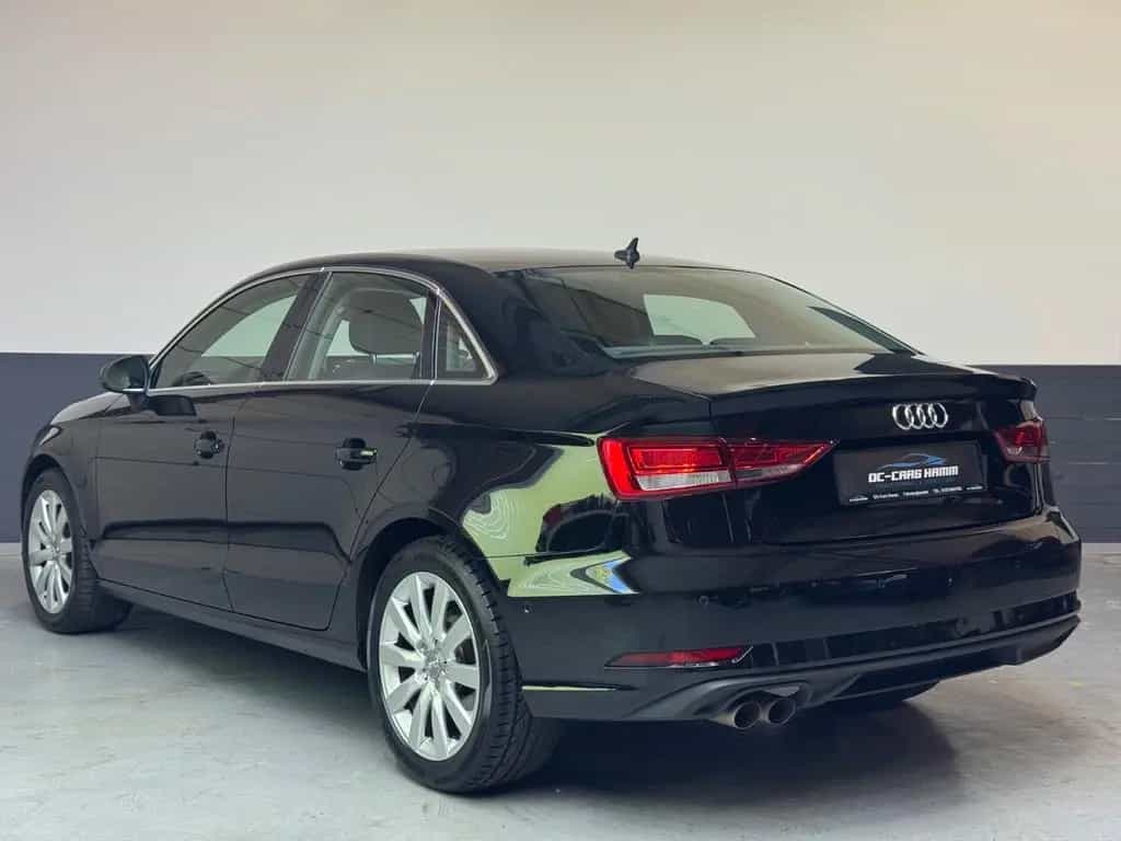 Audi A3 Limo 35 TFSI S-Tronic/ACC/MMI/LED/Alcantara 05/2019-photo-2