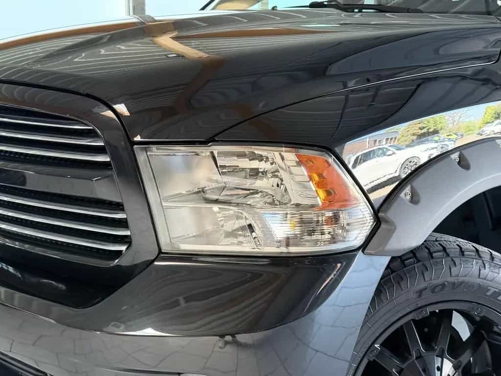 Dodge RAM 1500 HEMI 5.7 V8 4X4-AHK/Kamera/LPG/Alpine 07/2017-photo-2