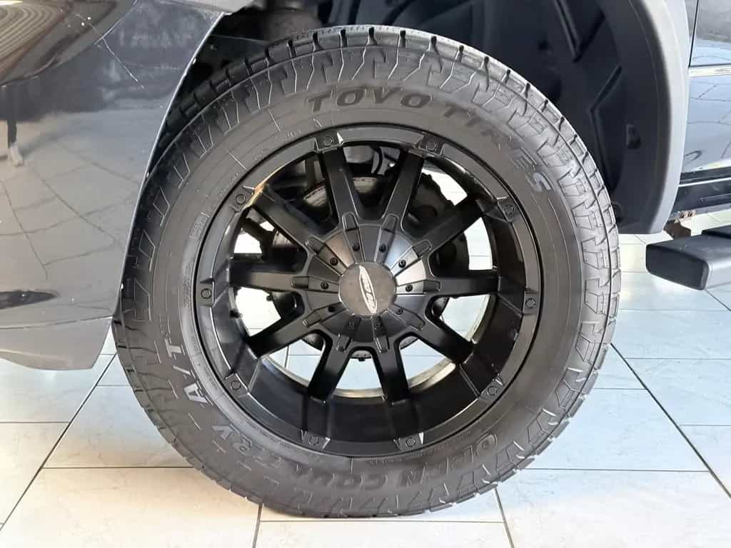 Dodge RAM 1500 HEMI 5.7 V8 4X4-AHK/Kamera/LPG/Alpine 07/2017-photo-3