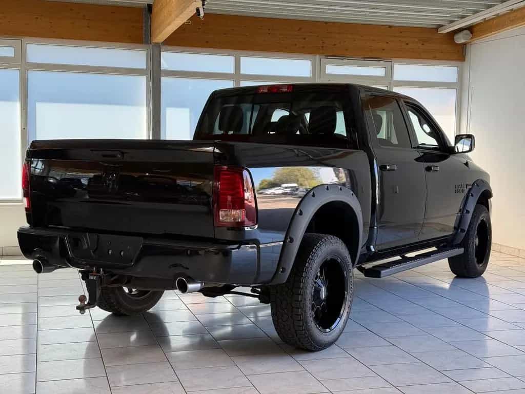 Dodge RAM 1500 HEMI 5.7 V8 4X4-AHK/Kamera/LPG/Alpine 07/2017-photo-9