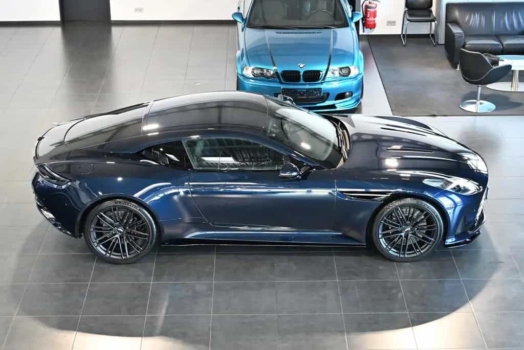 Aston Martin DB12 Coupe/Midnight Blue Metallic/Sport Monotone 04/2026-photo-10