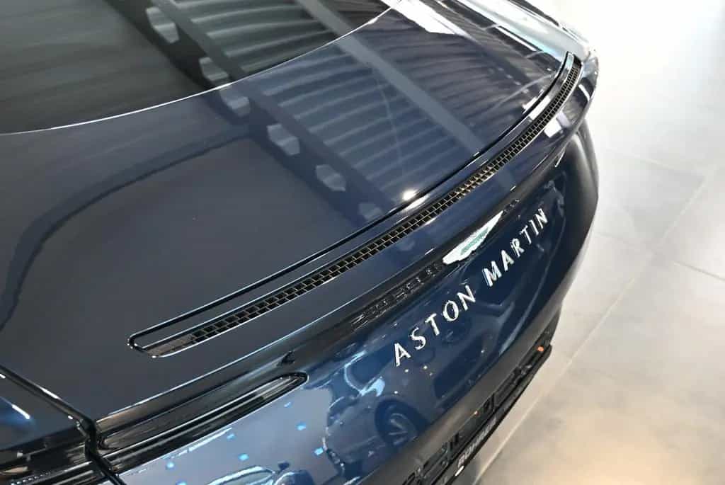Aston Martin DB12 Coupe/Midnight Blue Metallic/Sport Monotone 04/2026-photo-22