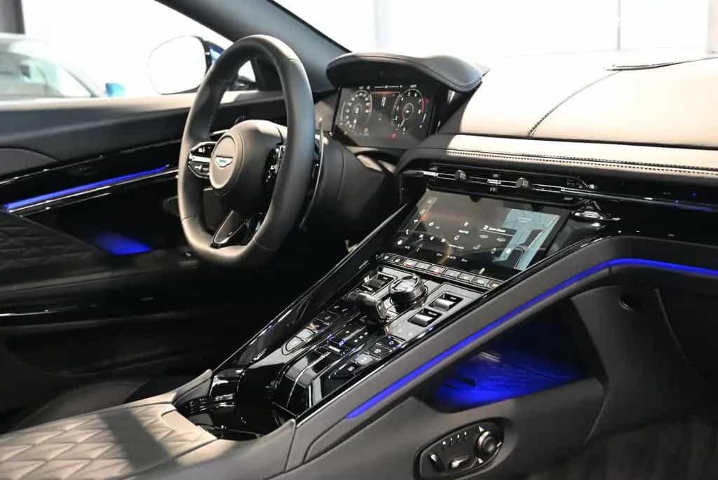 Aston Martin DB12 Coupe/Midnight Blue Metallic/Sport Monotone 04/2026-photo-34