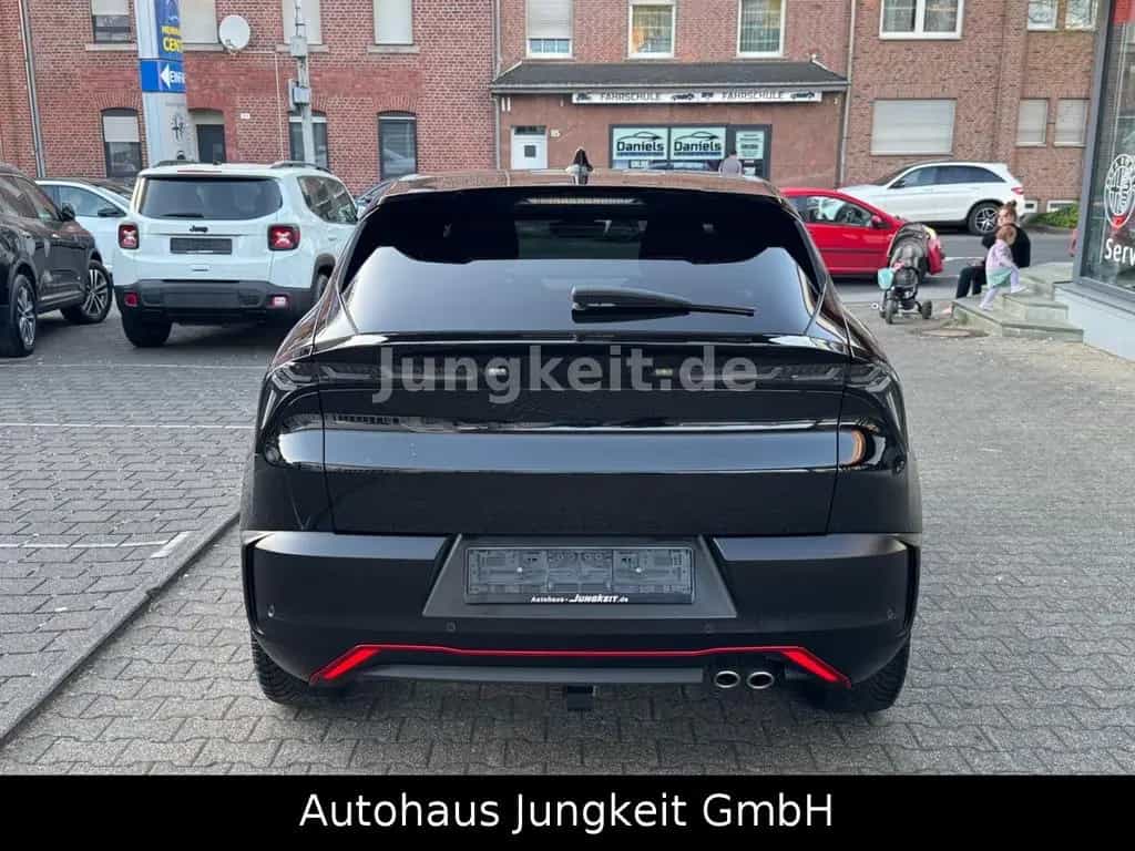 Alfa Romeo Junior Ibrida 1.2 VGT 48V-Hybrid 100 kW Speciale 08/2025-photo-5