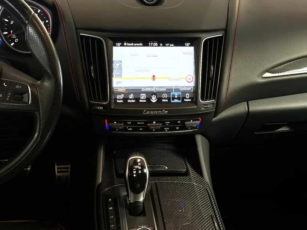 Maserati Levante S/CARBON/HARMAN-KARDON/KAMERA/BRD 12/2017-photo-23