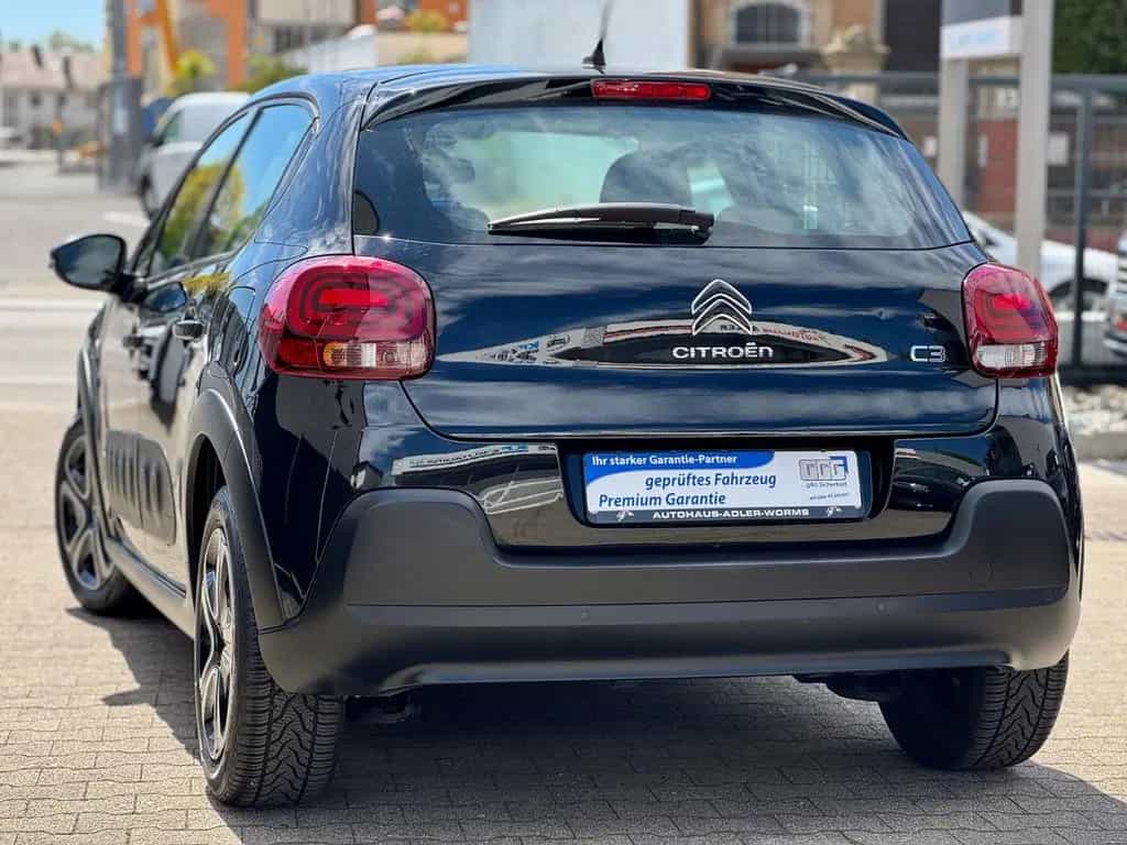 Citroën C3 Shine 1.2 PureTech*AUTOM*CARPLAY*SHZ*PDC*SPUR 01/2019-photo-11