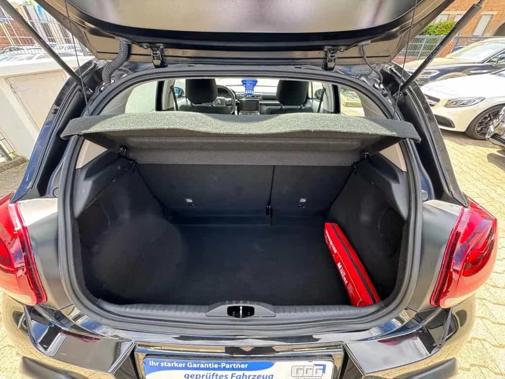 Citroën C3 Shine 1.2 PureTech*AUTOM*CARPLAY*SHZ*PDC*SPUR 01/2019-photo-19