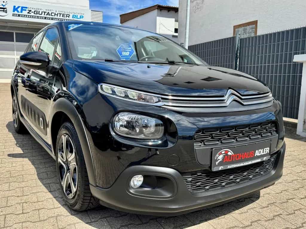 Citroën C3 Shine 1.2 PureTech*AUTOM*CARPLAY*SHZ*PDC*SPUR 01/2019-photo-4