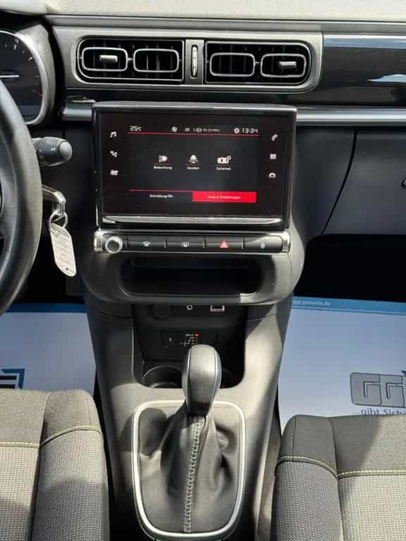 Citroën C3 Shine 1.2 PureTech*AUTOM*CARPLAY*SHZ*PDC*SPUR 01/2019-photo-41