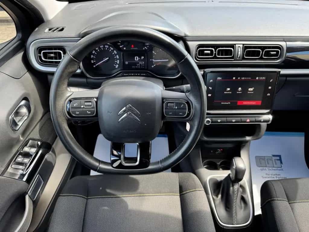 Citroën C3 Shine 1.2 PureTech*AUTOM*CARPLAY*SHZ*PDC*SPUR 01/2019-photo-42