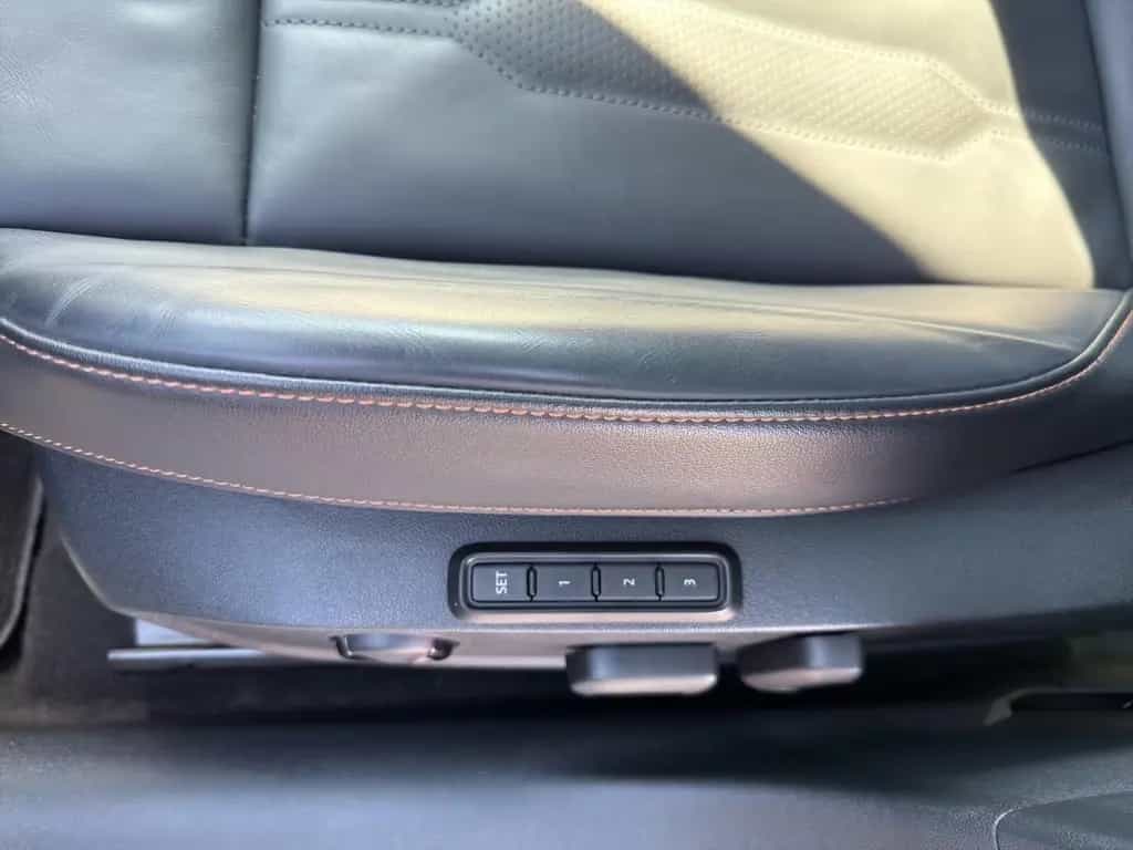 Cupra Formentor 2.0 TSI DSG VZ DRIVE 4x4*MATRIX*PANO*A 08/2024-photo-27