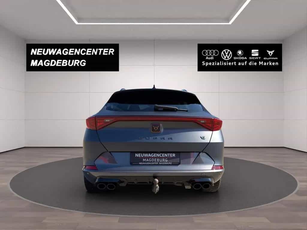 Cupra Formentor 2.0 TSI DSG VZ DRIVE 4x4*MATRIX*PANO*A 08/2024-photo-4