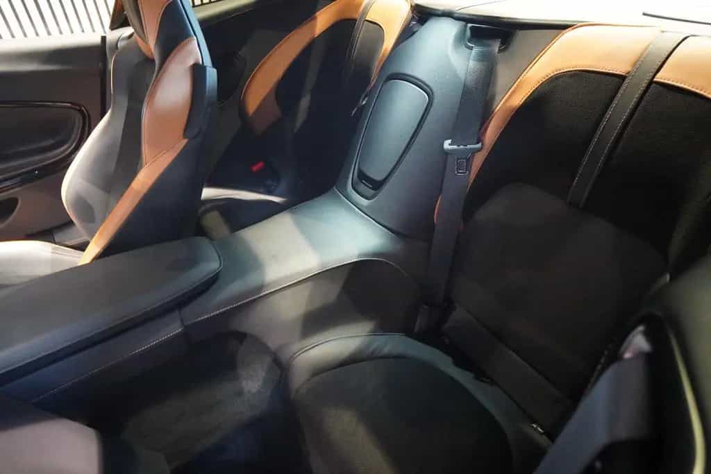Aston Martin DB11 4.0 V8-Bang& Olufsen-Facelift-20 Zoll- 04/2022-photo-10