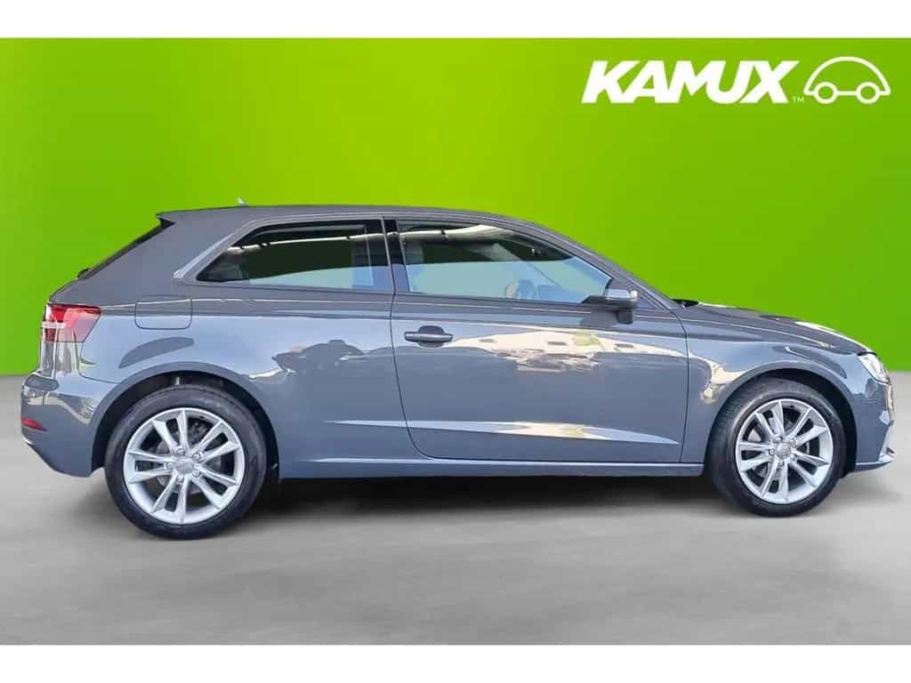 Audi A3 30TFSI sport+XENON+NAVI+AHK+TEMPO+PDC 06/2017-photo-2