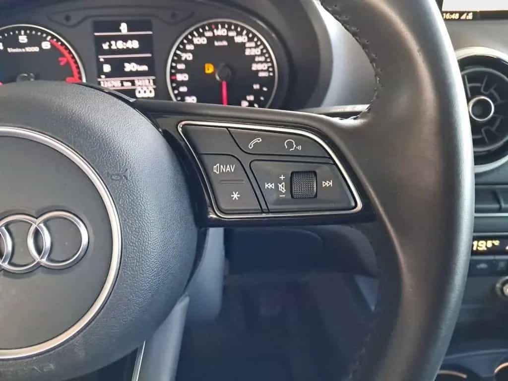 Audi A3 30TFSI sport+XENON+NAVI+AHK+TEMPO+PDC 06/2017-photo-22