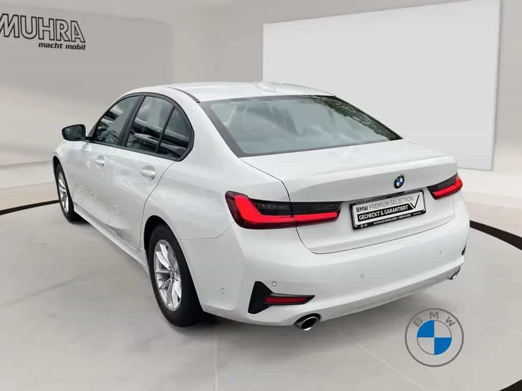BMW 320 d Limousine Advantage 17" AHK 07/2022-photo-3