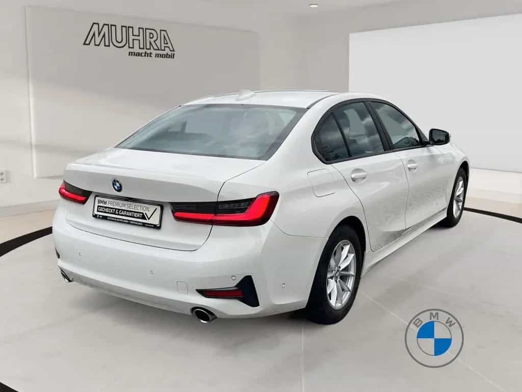 BMW 320 d Limousine Advantage 17" AHK 07/2022-photo-4