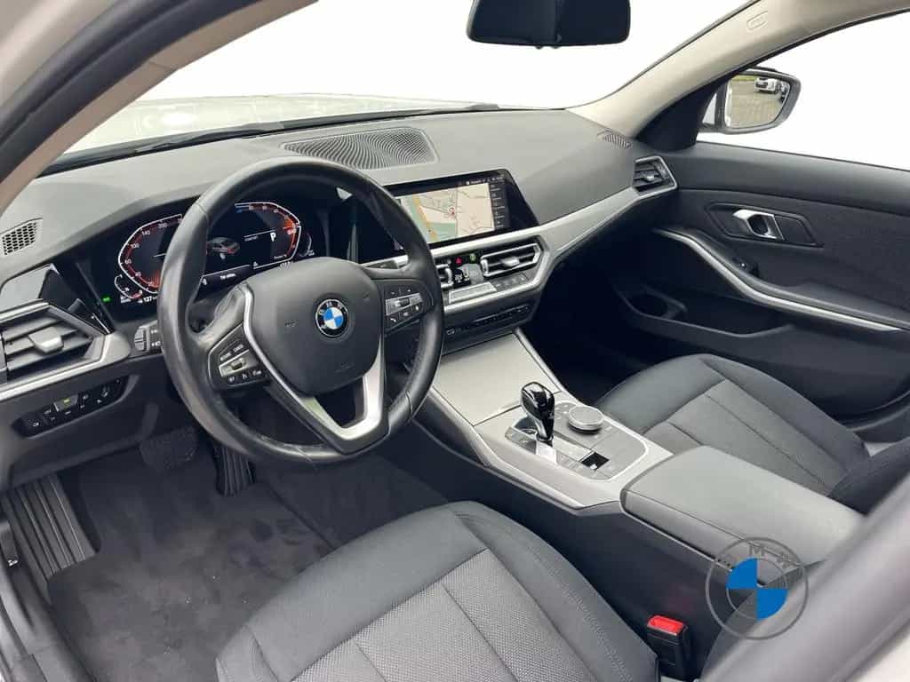 BMW 320 d Limousine Advantage 17" AHK 07/2022-photo-8