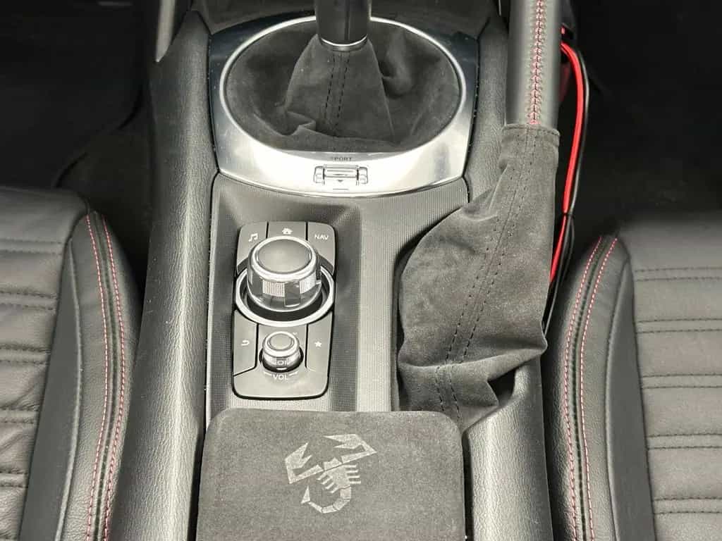 Abarth 124 Spider Leder Abrath 06/2019-photo-24