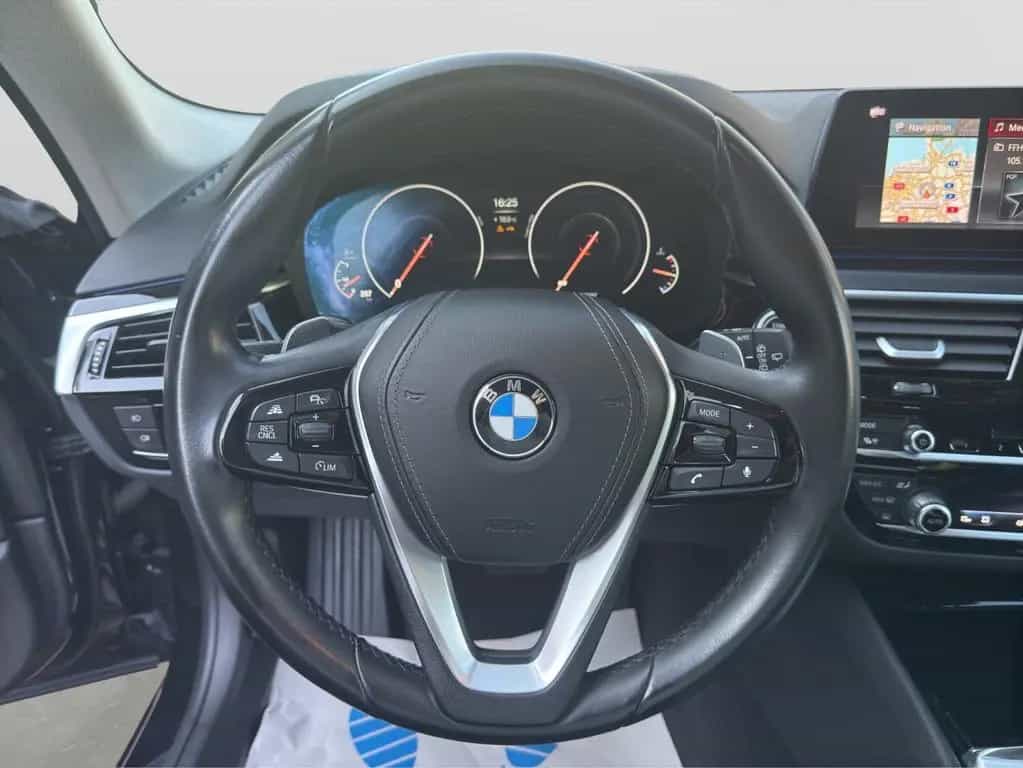 BMW 5 Series 520d SportLine*TÜV*Inspektion*12M Gara*scheckhft 04/2019-photo-13