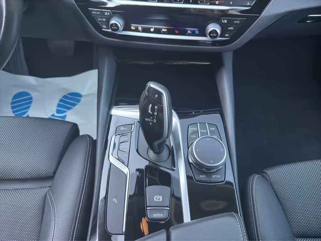 BMW 5 Series 520d SportLine*TÜV*Inspektion*12M Gara*scheckhft 04/2019-photo-18
