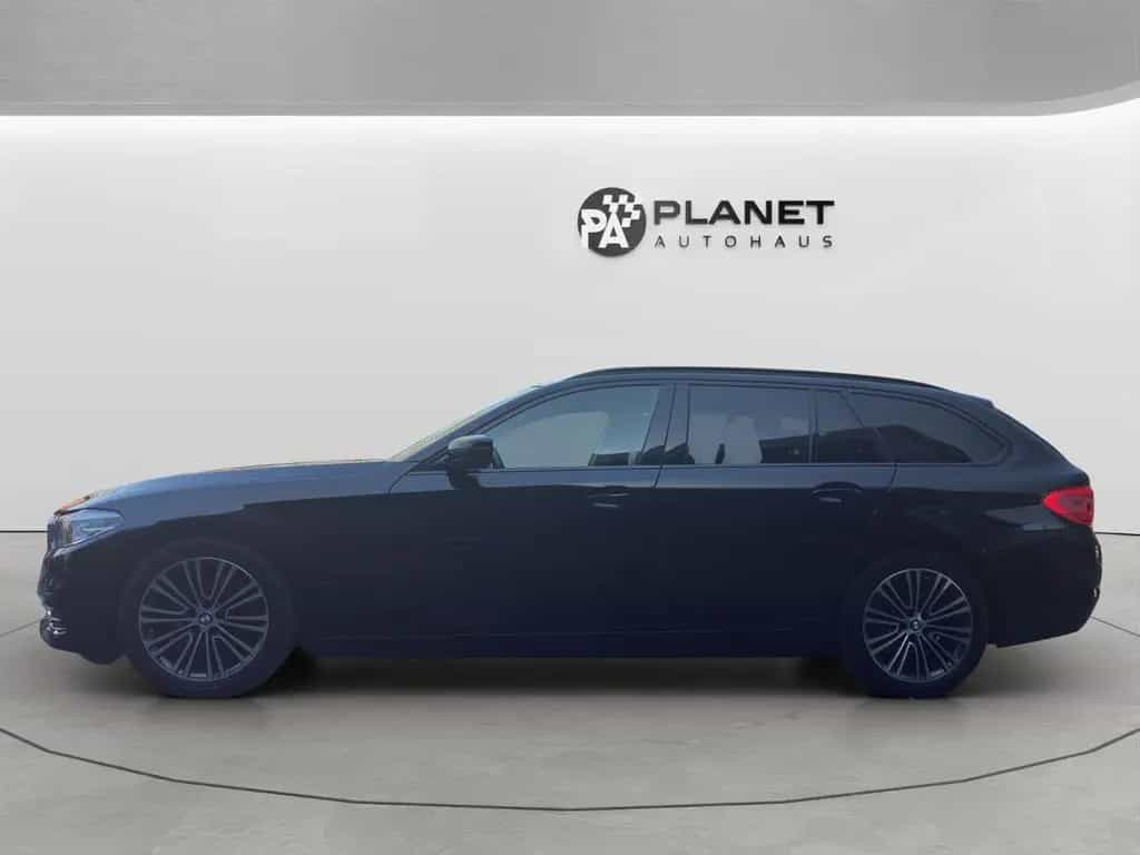 BMW 5 Series 520d SportLine*TÜV*Inspektion*12M Gara*scheckhft 04/2019-photo-2