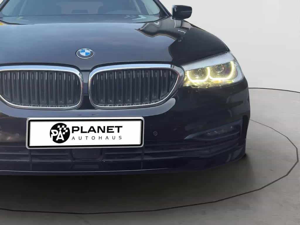 BMW 5 Series 520d SportLine*TÜV*Inspektion*12M Gara*scheckhft 04/2019-photo-26