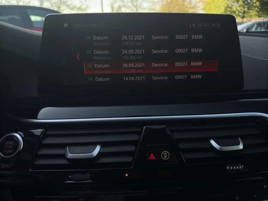 BMW 5 Series 520d SportLine*TÜV*Inspektion*12M Gara*scheckhft 04/2019-photo-37