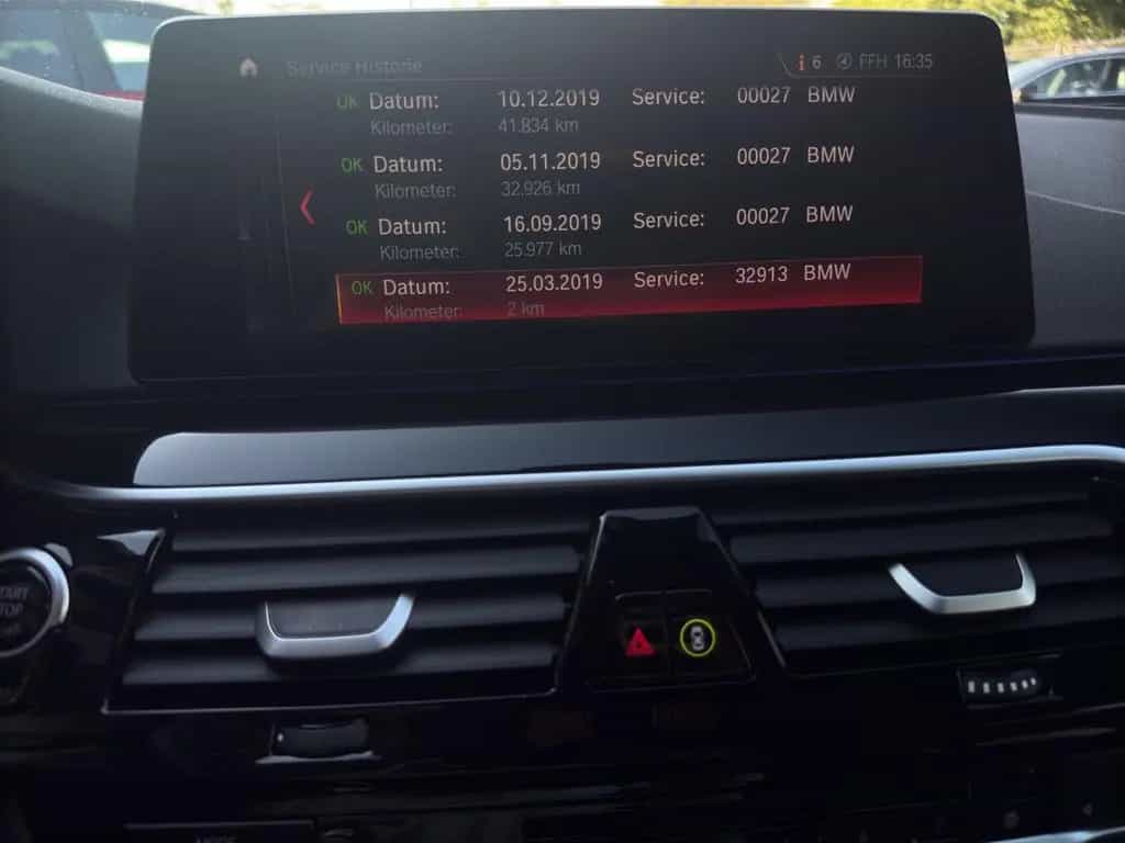 BMW 5 Series 520d SportLine*TÜV*Inspektion*12M Gara*scheckhft 04/2019-photo-39