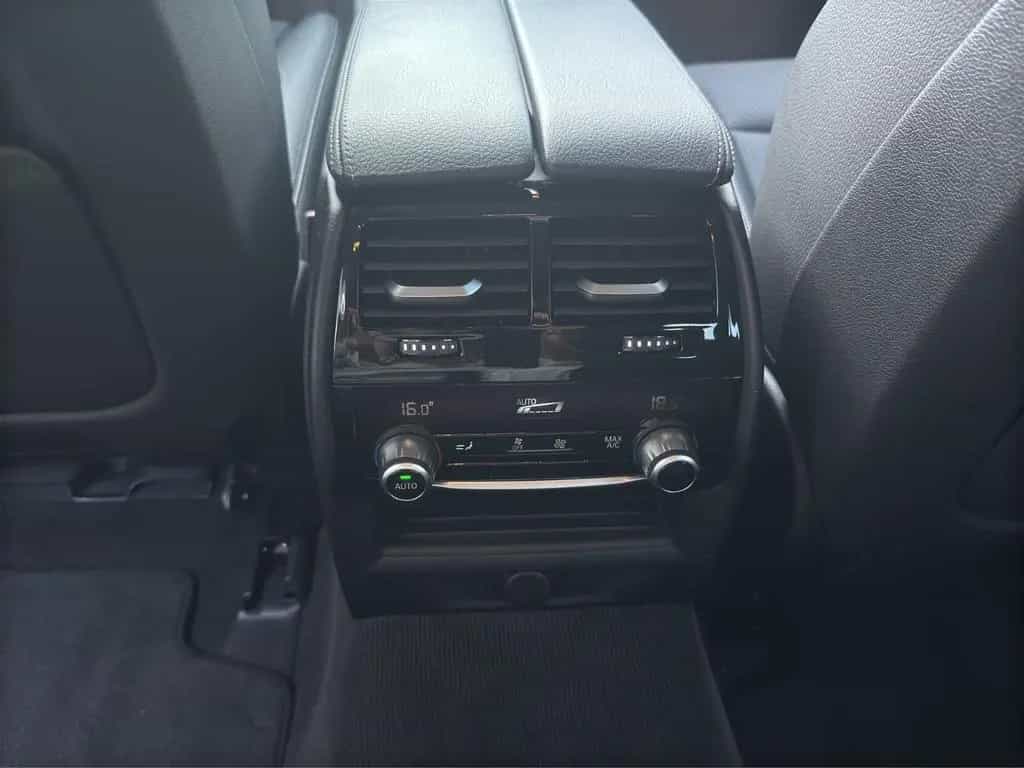 BMW 5 Series 520d SportLine*TÜV*Inspektion*12M Gara*scheckhft 04/2019-photo-42