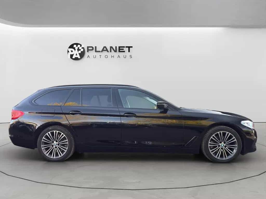 BMW 5 Series 520d SportLine*TÜV*Inspektion*12M Gara*scheckhft 04/2019-photo-8
