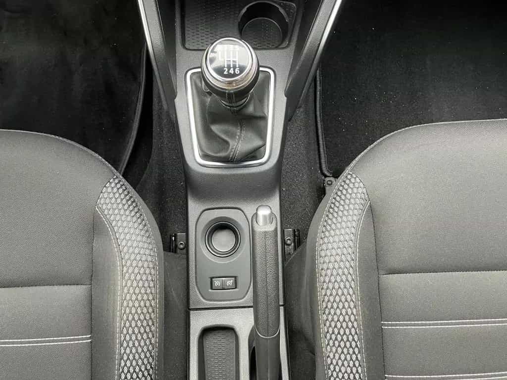 Dacia Duster 130 PS Kamera Klimaautomatik Navi 08/2019-photo-16