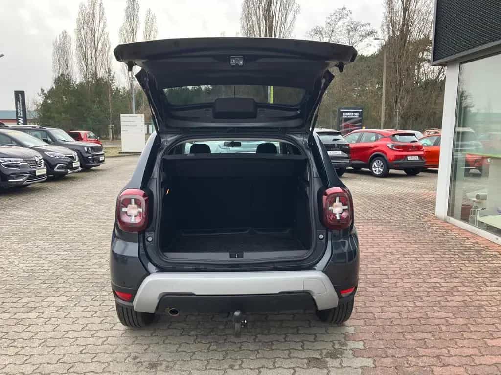 Dacia Duster 130 PS Kamera Klimaautomatik Navi 08/2019-photo-6