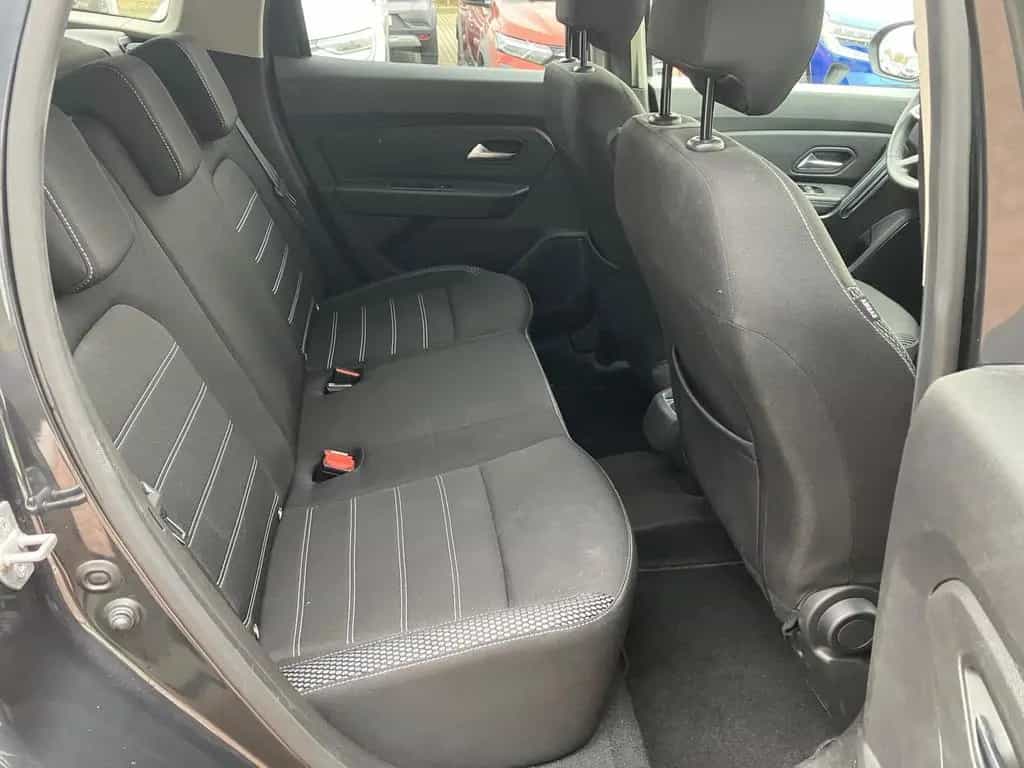 Dacia Duster 130 PS Kamera Klimaautomatik Navi 08/2019-photo-9