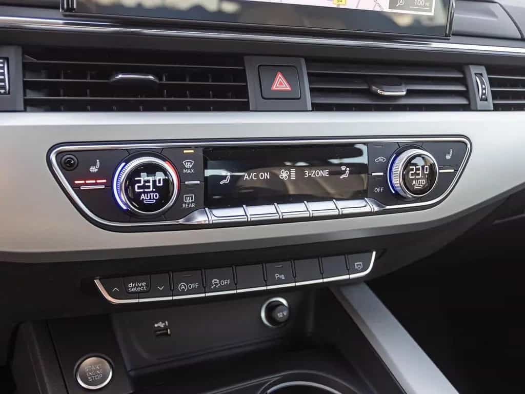 Audi A4 Avant Advanced 40TFSI qu Stronic Navi LED ACC 03/2023-photo-12