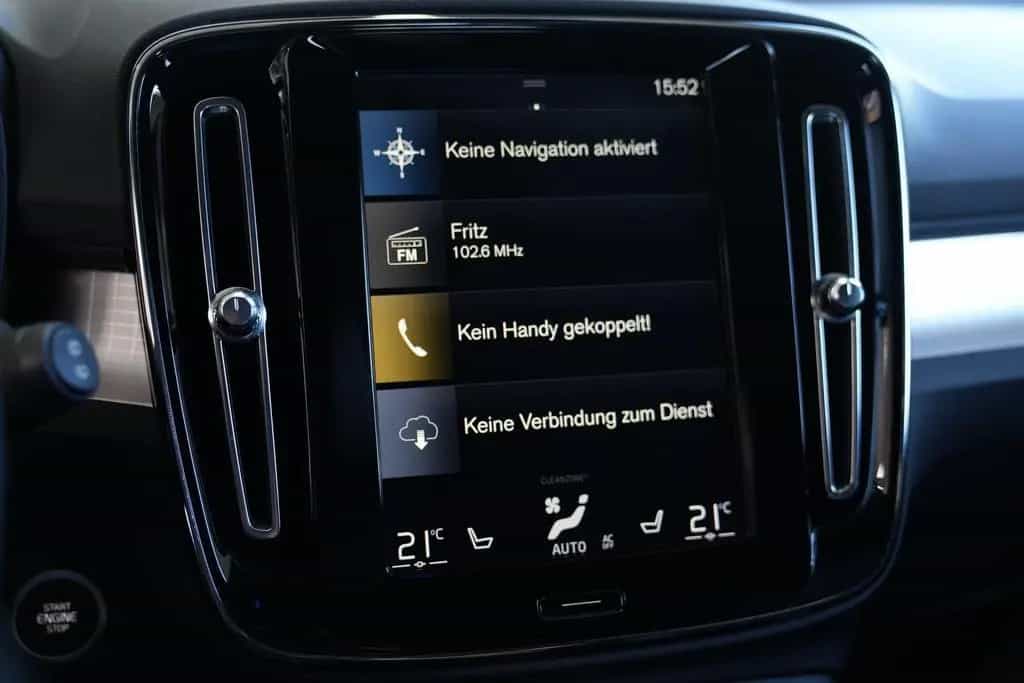 Volvo XC40 Momentum AWD 08/2018-photo-31