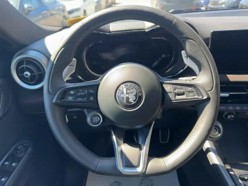 Alfa Romeo Tonale Veloce 1.5 10/2022-photo-9