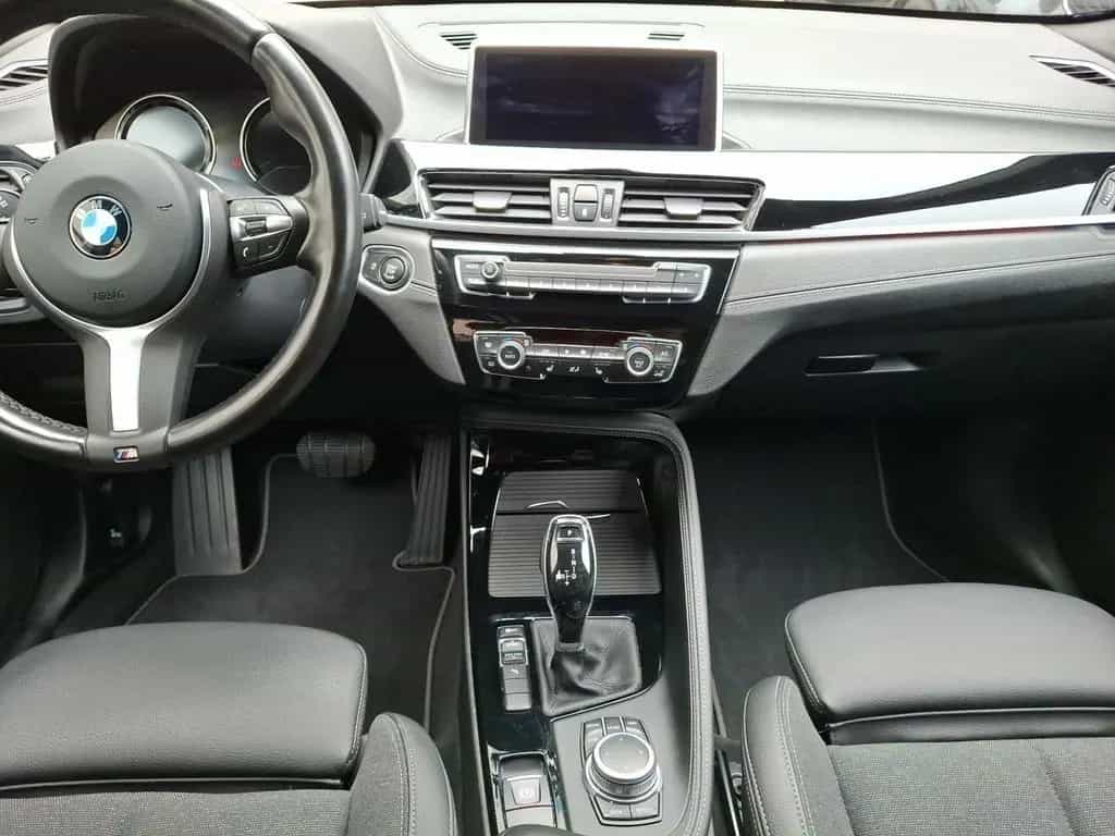 BMW X1 sDrive20i Sport Line Steptronic DCT Klimaaut. 04/2022-photo-10