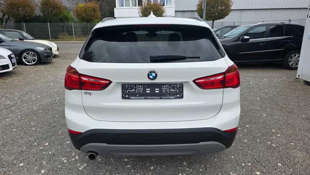 BMW X1 sDrive 18 i Advantage 11/2018-photo-4