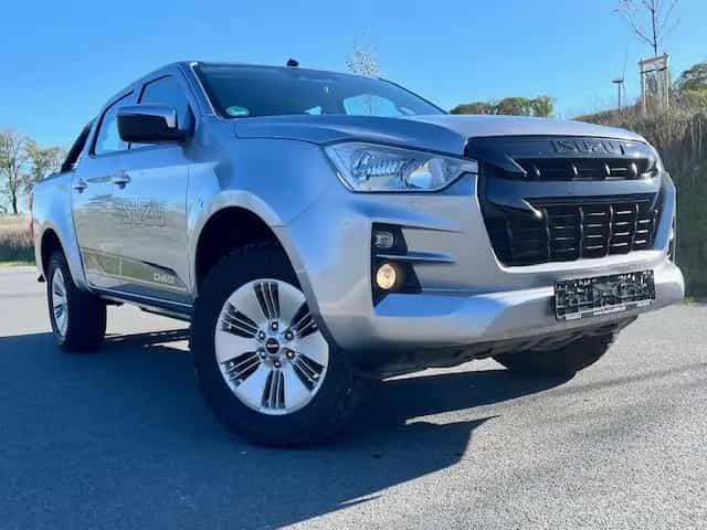 Isuzu D-Max 4x4 Rollo/Überollbügel/SHZ/PDC 01/2021-photo-1