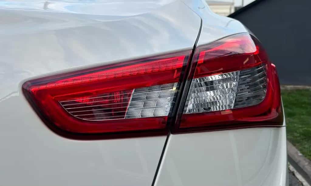 Maserati Ghibli Diesel 08/2017-photo-13
