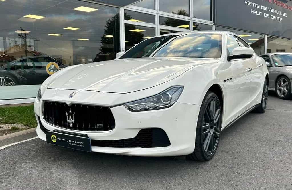 Maserati Ghibli Diesel 08/2017-photo-18