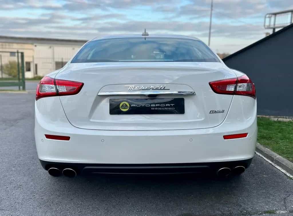 Maserati Ghibli Diesel 08/2017-photo-22