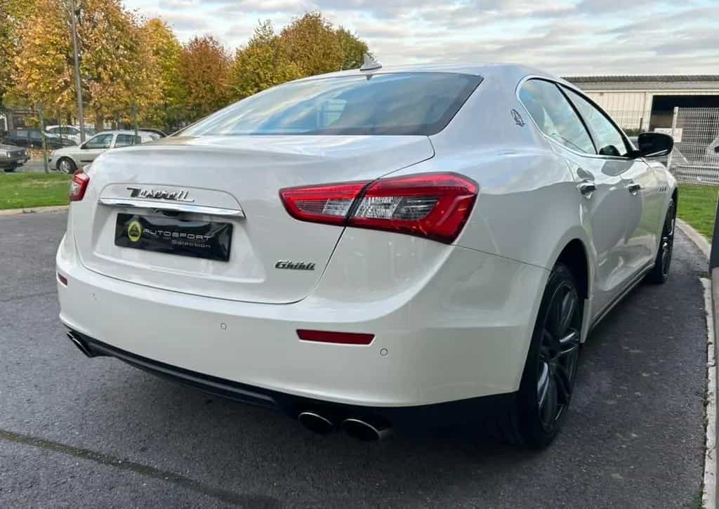 Maserati Ghibli Diesel 08/2017-photo-26