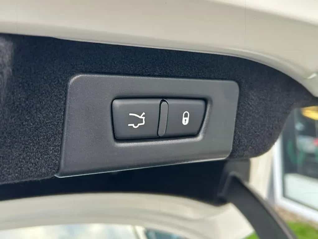 Maserati Ghibli Diesel 08/2017-photo-5