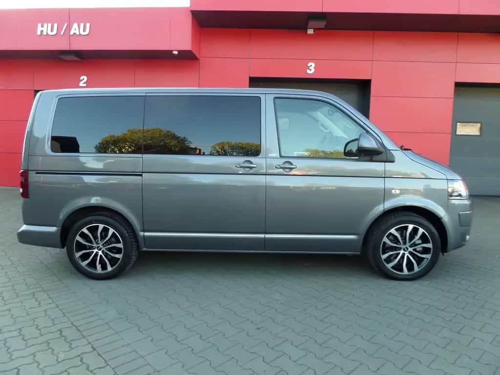 Volkswagen T5 Transporter T5 Mulitvan 2.0 TDI Life AUT.-NAVI-KAMERA- 12/2013-photo-1