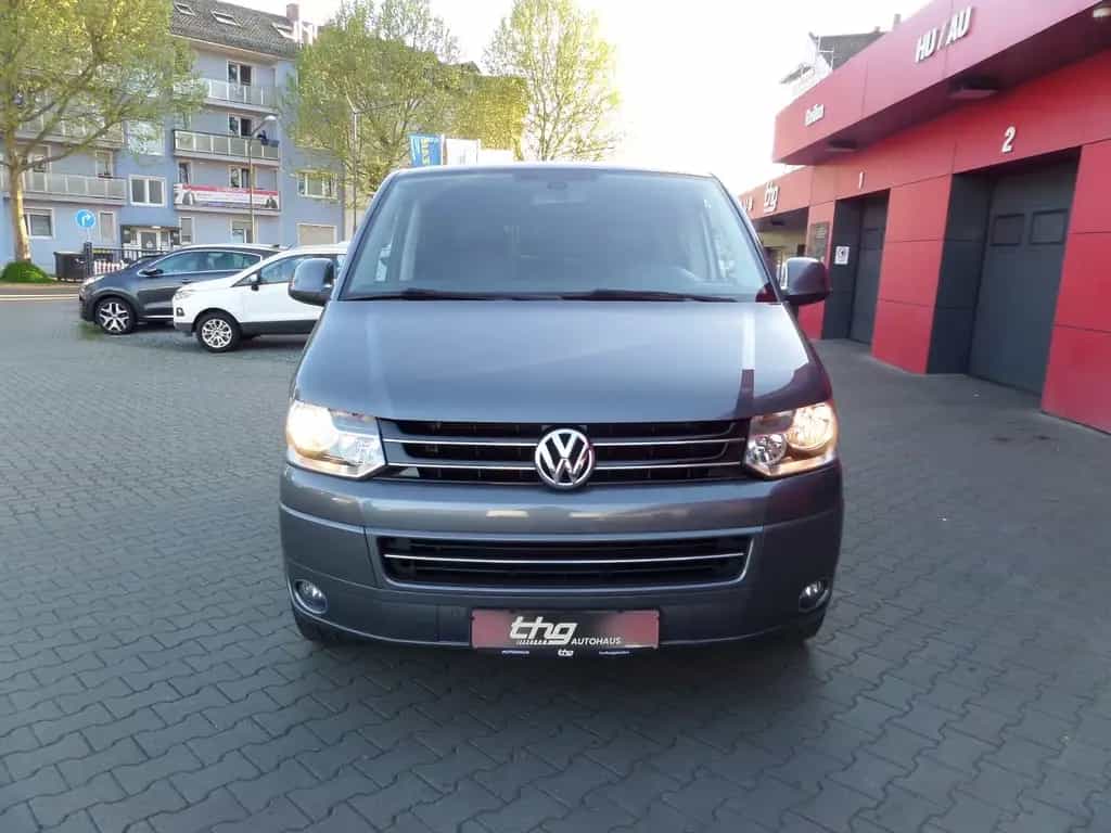 Volkswagen T5 Transporter T5 Mulitvan 2.0 TDI Life AUT.-NAVI-KAMERA- 12/2013-photo-2