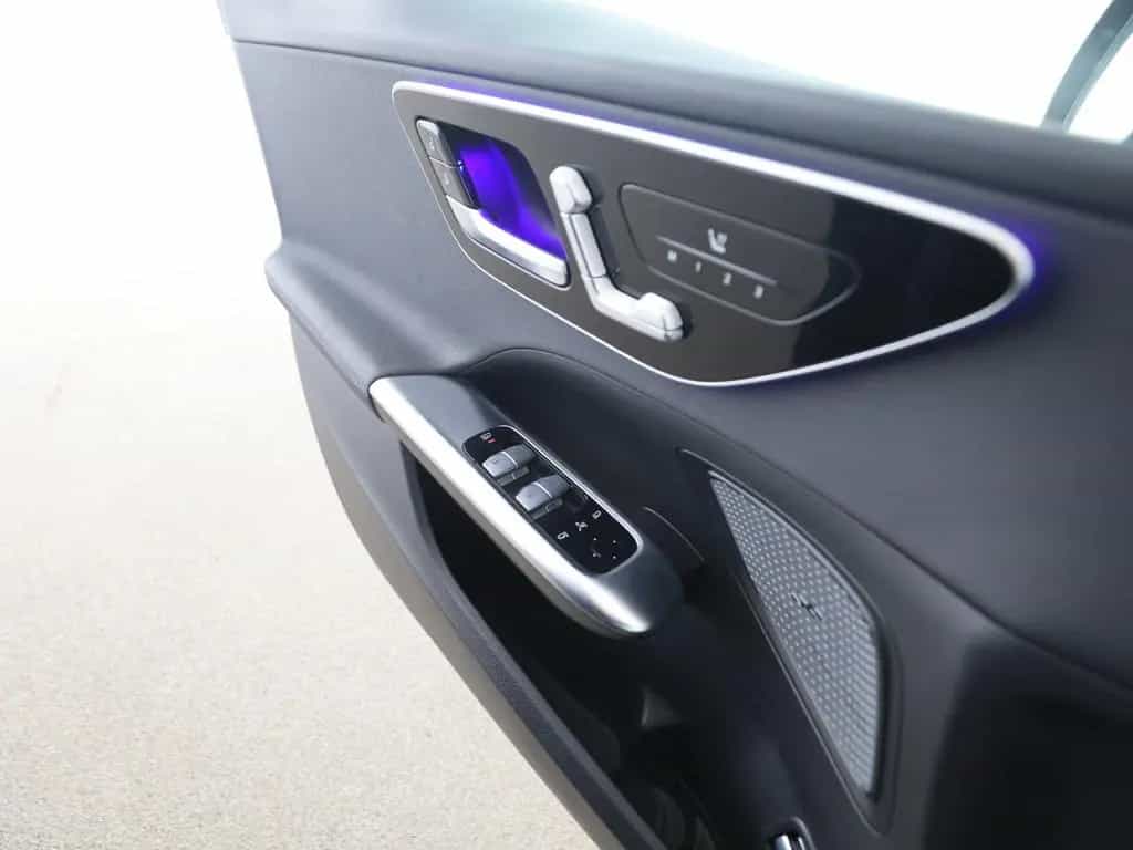 Mercedes-Benz C 220 d 4M T Avantgarde StHzg AHK Digital Light 01/2023-photo-13