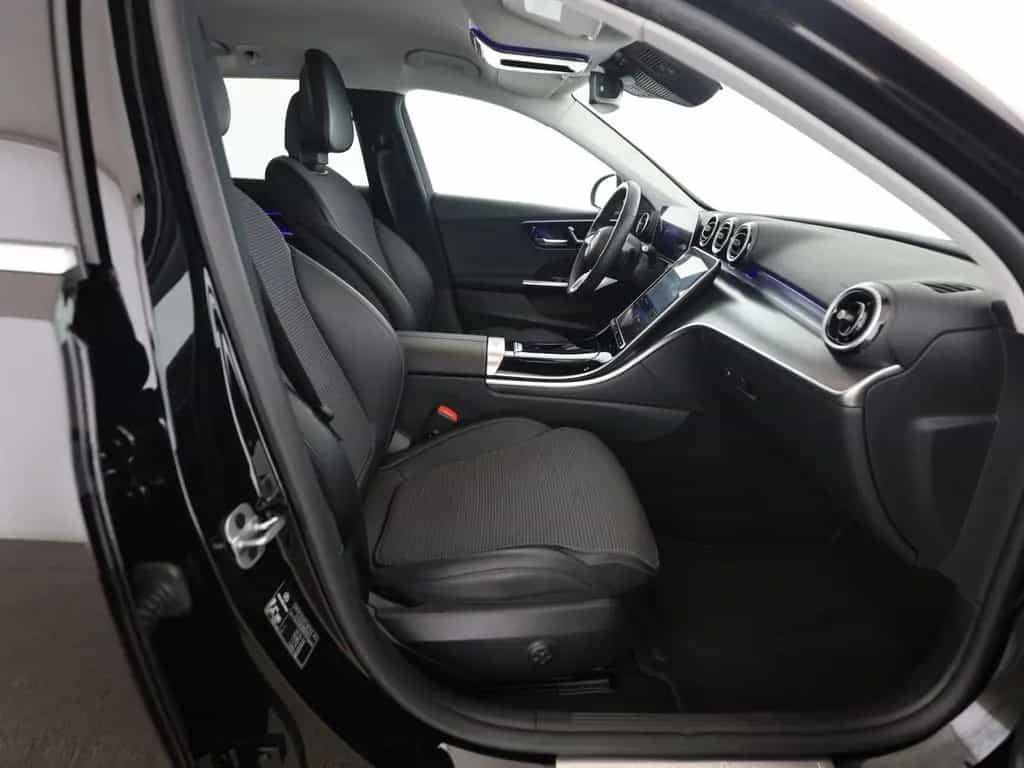 Mercedes-Benz C 220 d 4M T Avantgarde StHzg AHK Digital Light 01/2023-photo-9